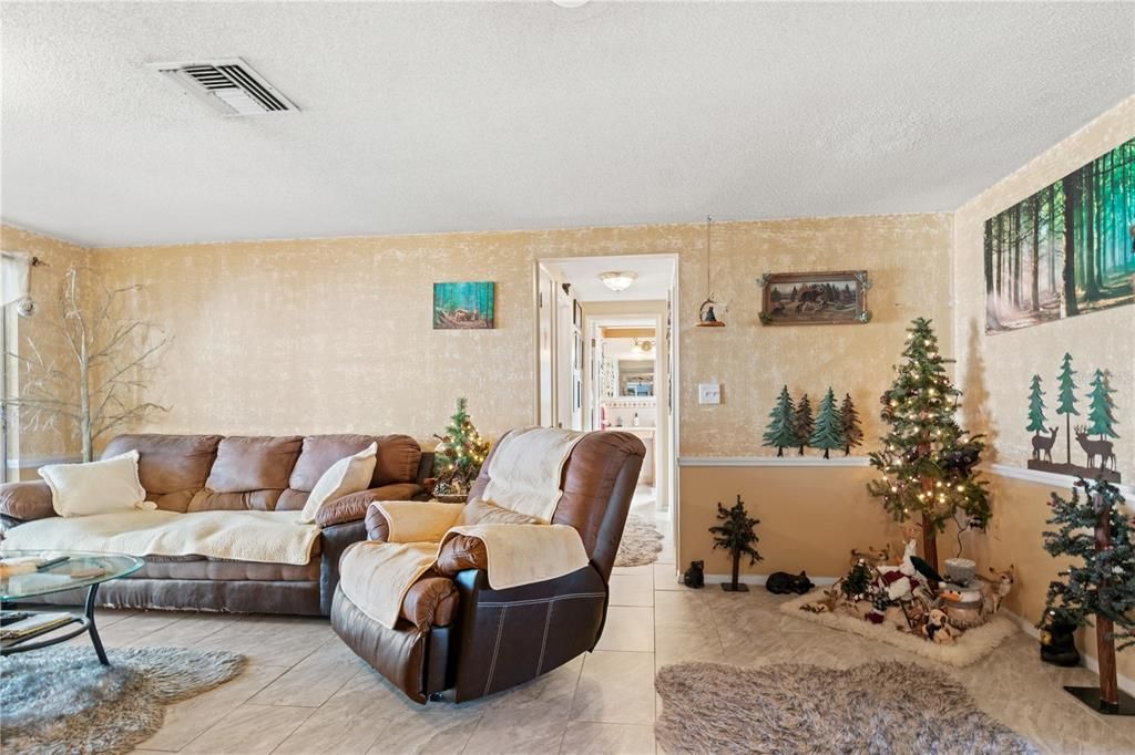 На продажу: $279,000 (2 спален, 2 ванн, 1519 Квадратных фут)