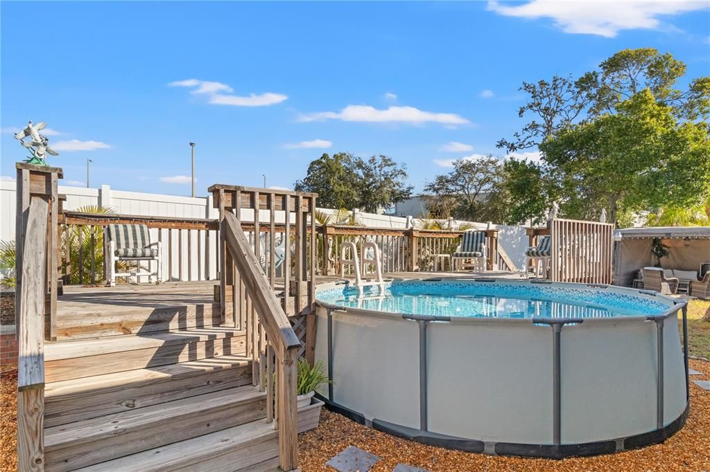 На продажу: $279,000 (2 спален, 2 ванн, 1519 Квадратных фут)