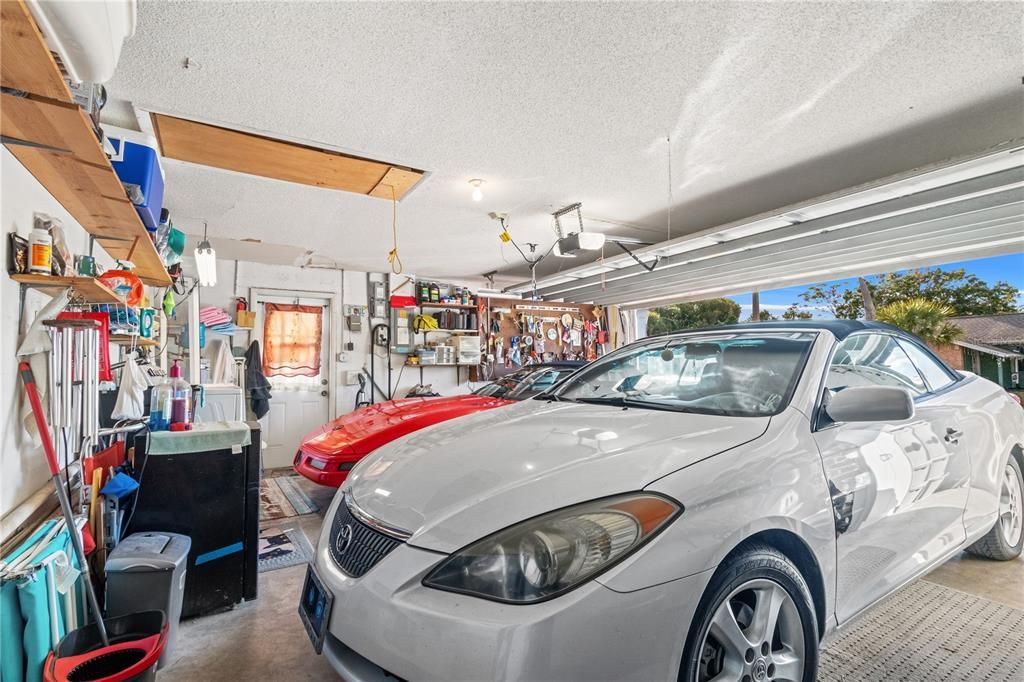 На продажу: $279,000 (2 спален, 2 ванн, 1519 Квадратных фут)