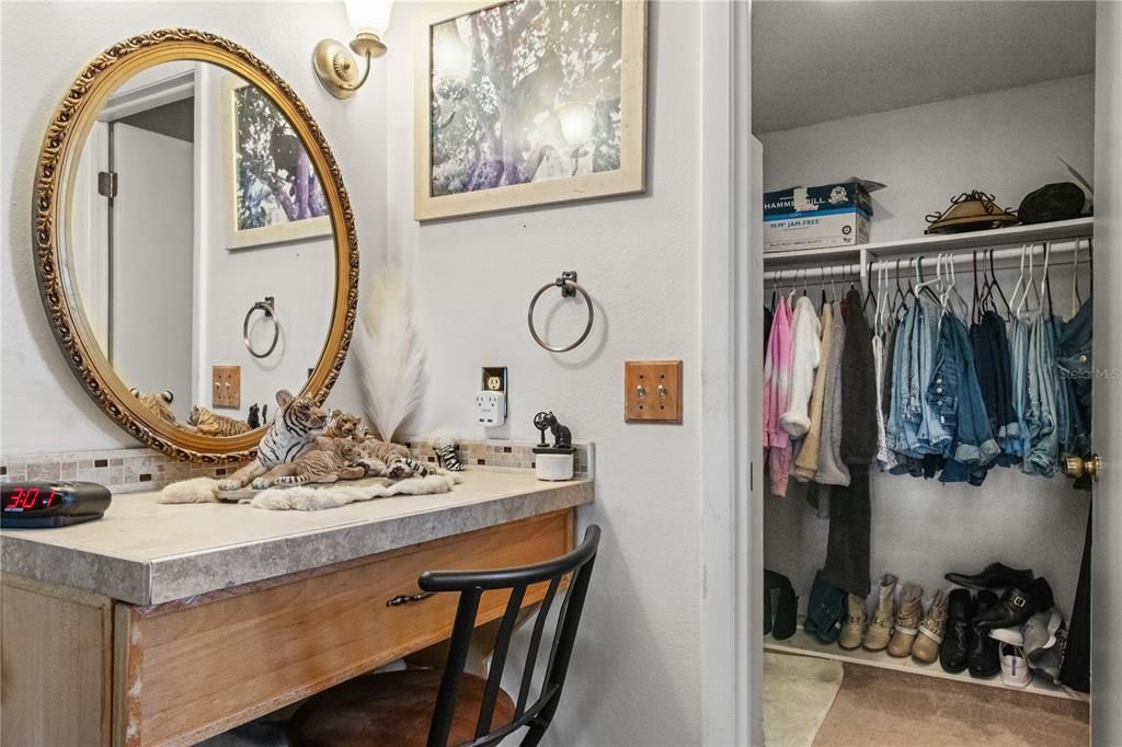 На продажу: $279,000 (2 спален, 2 ванн, 1519 Квадратных фут)