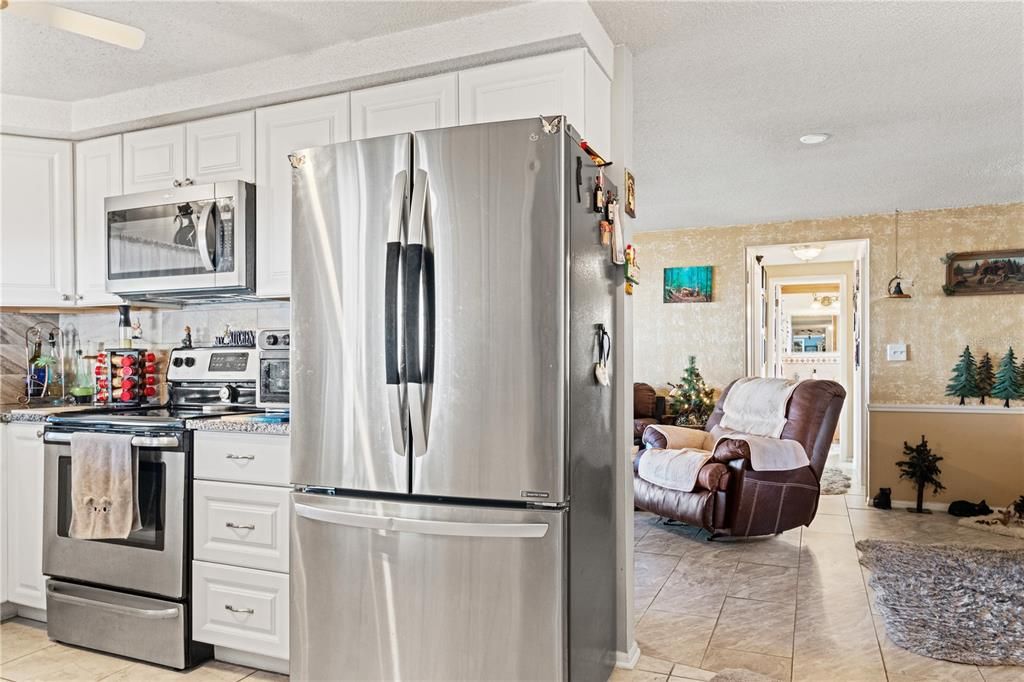 На продажу: $279,000 (2 спален, 2 ванн, 1519 Квадратных фут)