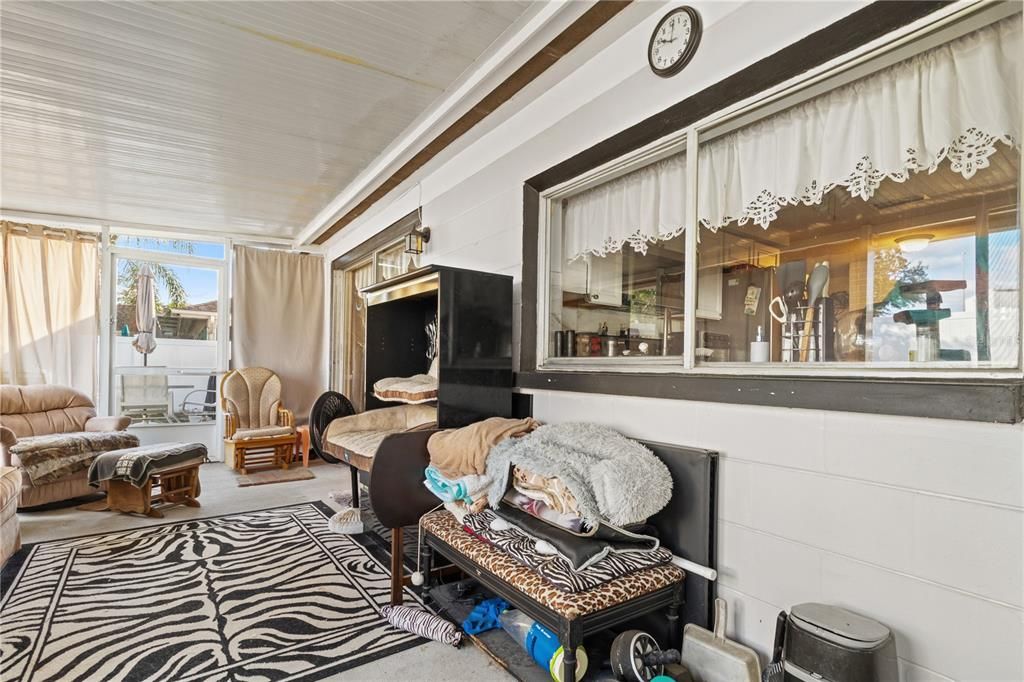 На продажу: $279,000 (2 спален, 2 ванн, 1519 Квадратных фут)