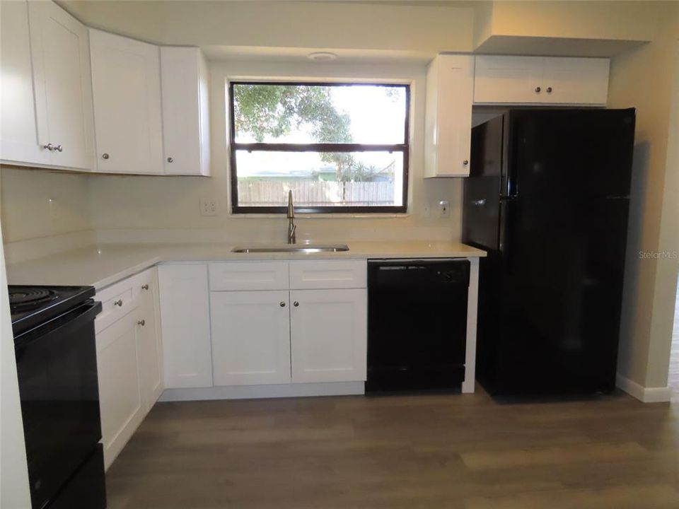 For Sale: $424,900 (4 beds, 2 baths, 1348 Square Feet)