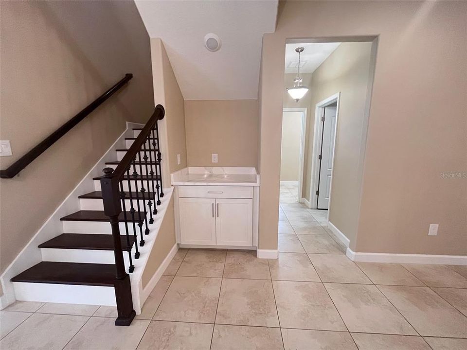 For Rent: $3,700 (4 beds, 3 baths, 2854 Square Feet)