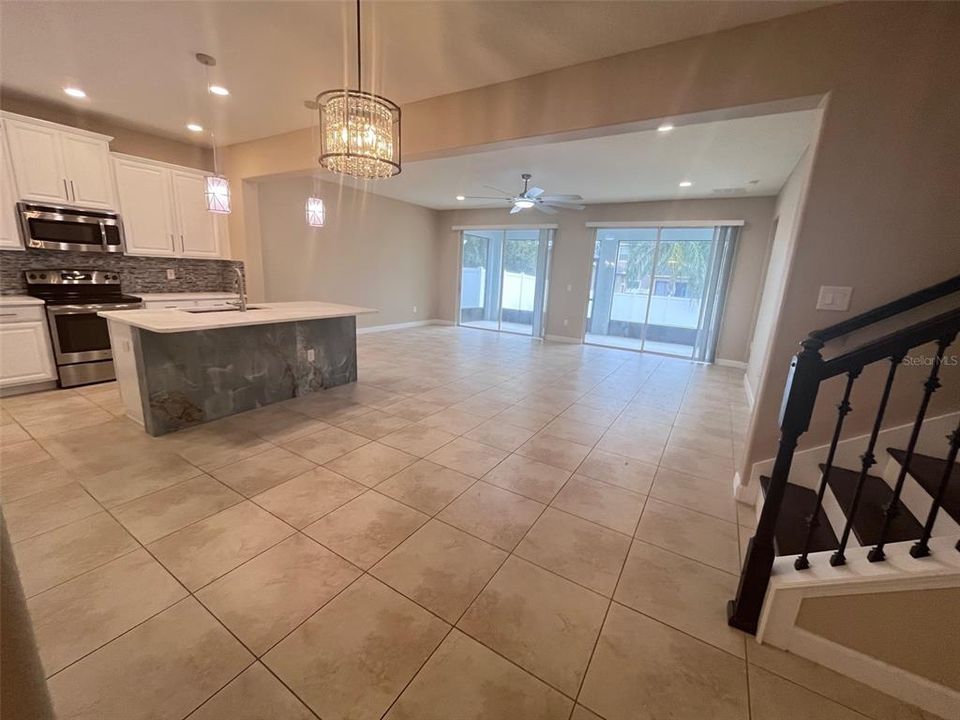 For Rent: $3,700 (4 beds, 3 baths, 2854 Square Feet)