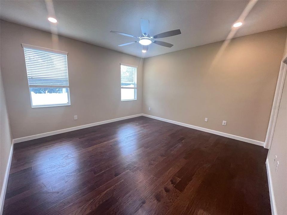 For Rent: $3,700 (4 beds, 3 baths, 2854 Square Feet)