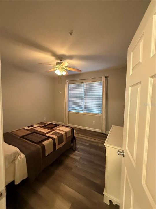 For Rent: $2,050 (2 beds, 2 baths, 1051 Square Feet)