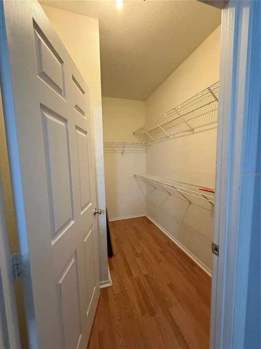 For Rent: $2,050 (2 beds, 2 baths, 1051 Square Feet)