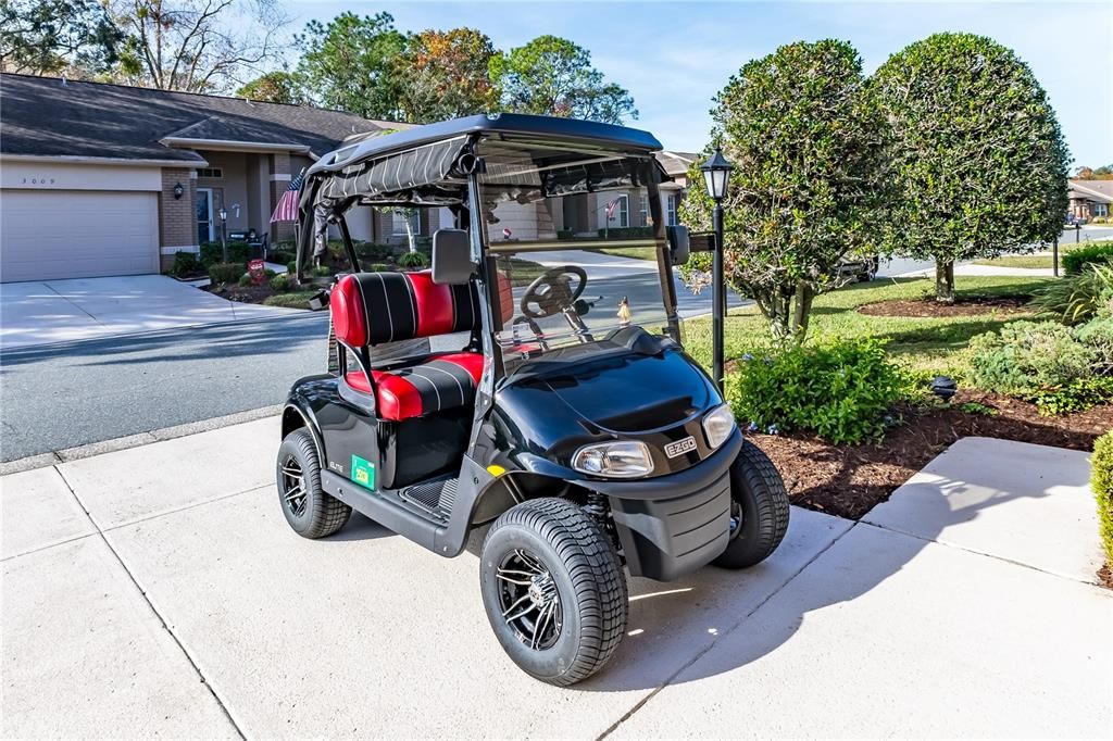 For Sale: $199,000 (2 beds, 2 baths, 1366 Square Feet)