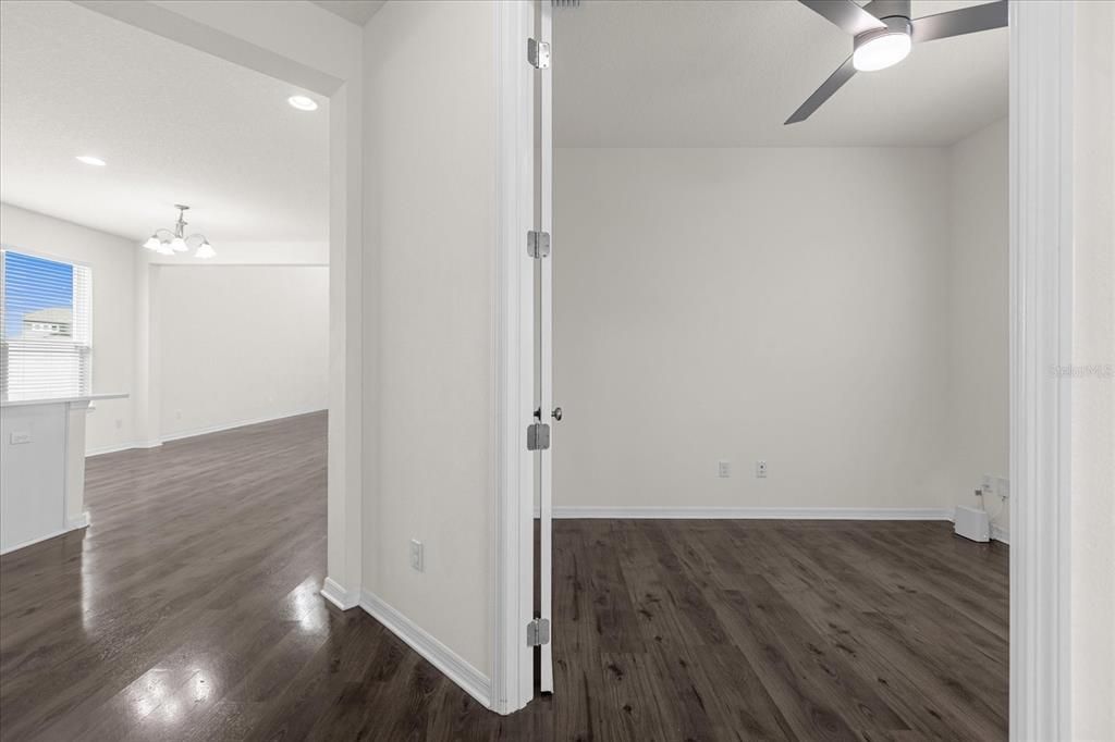 For Sale: $560,000 (4 beds, 3 baths, 2705 Square Feet)