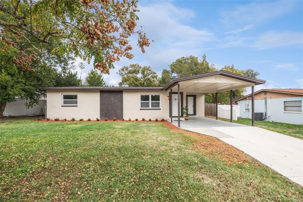 На продажу: $385,000 (4 спален, 2 ванн, 1410 Квадратных фут)