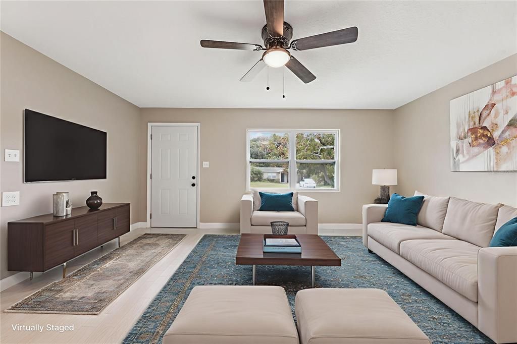 На продажу: $385,000 (4 спален, 2 ванн, 1410 Квадратных фут)