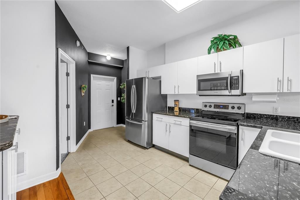 En Renta: $2,650 (2 camas, 2 baños, 1141 Pies cuadrados)