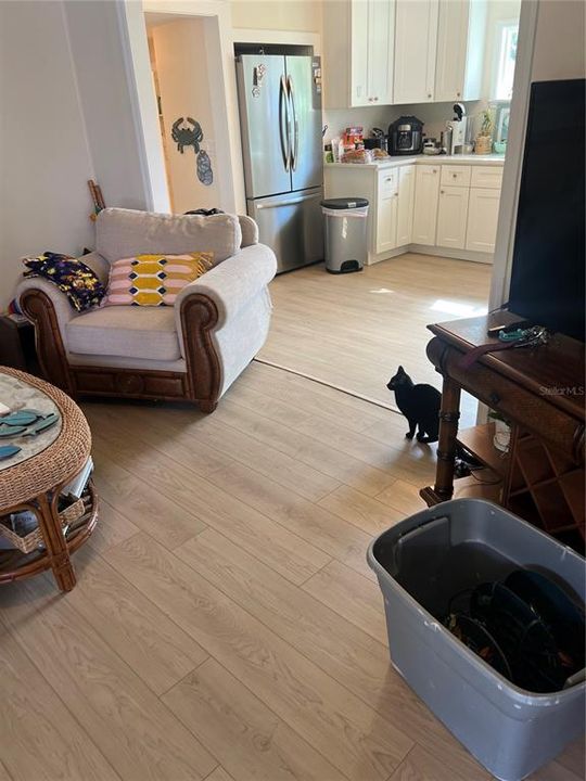 出租: $2,385 (3 贝兹, 2 浴室, 1100 平方英尺)