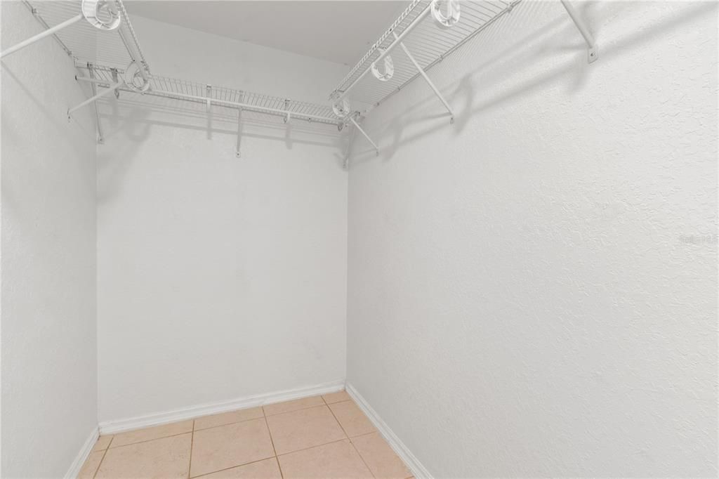 For Rent: $3,300 (3 beds, 2 baths, 1314 Square Feet)