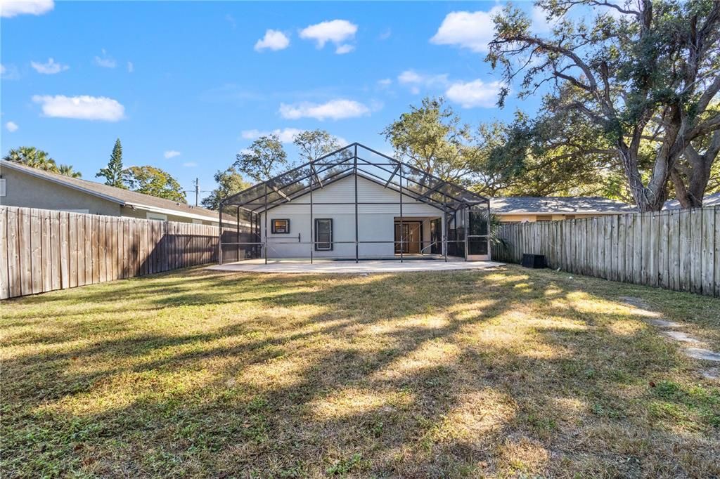 For Rent: $3,300 (3 beds, 2 baths, 1314 Square Feet)