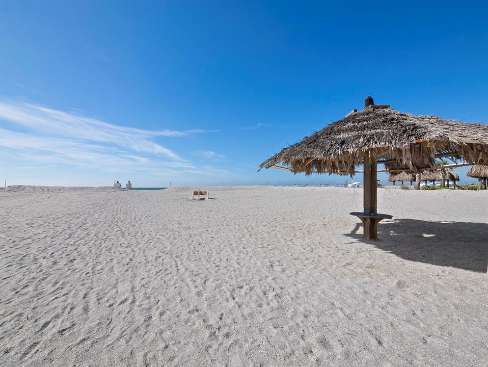 For Sale: $1,348,000 (2 beds, 2 baths, 1587 Square Feet)