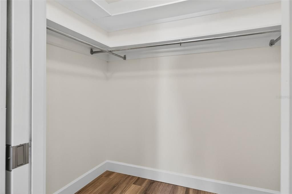 На продажу: $699,000 (4 спален, 2 ванн, 1902 Квадратных фут)