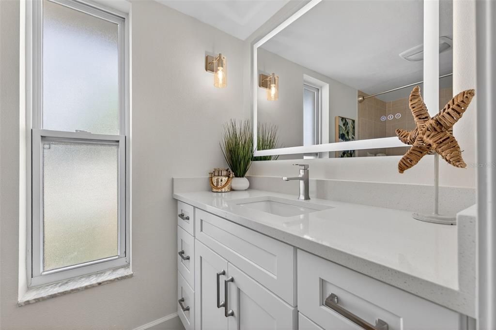 На продажу: $699,000 (4 спален, 2 ванн, 1902 Квадратных фут)