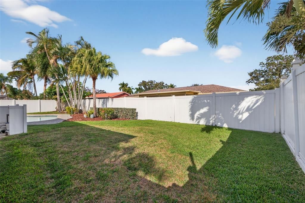 На продажу: $699,000 (4 спален, 2 ванн, 1902 Квадратных фут)