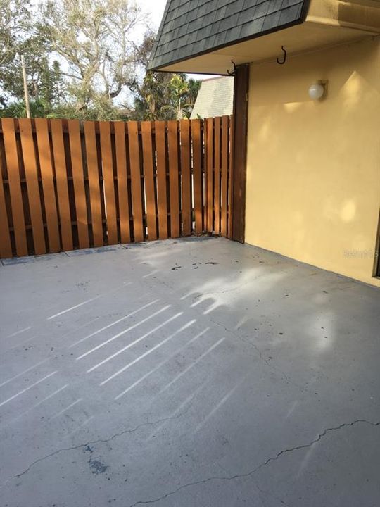 For Rent: $2,000 (2 beds, 2 baths, 1328 Square Feet)