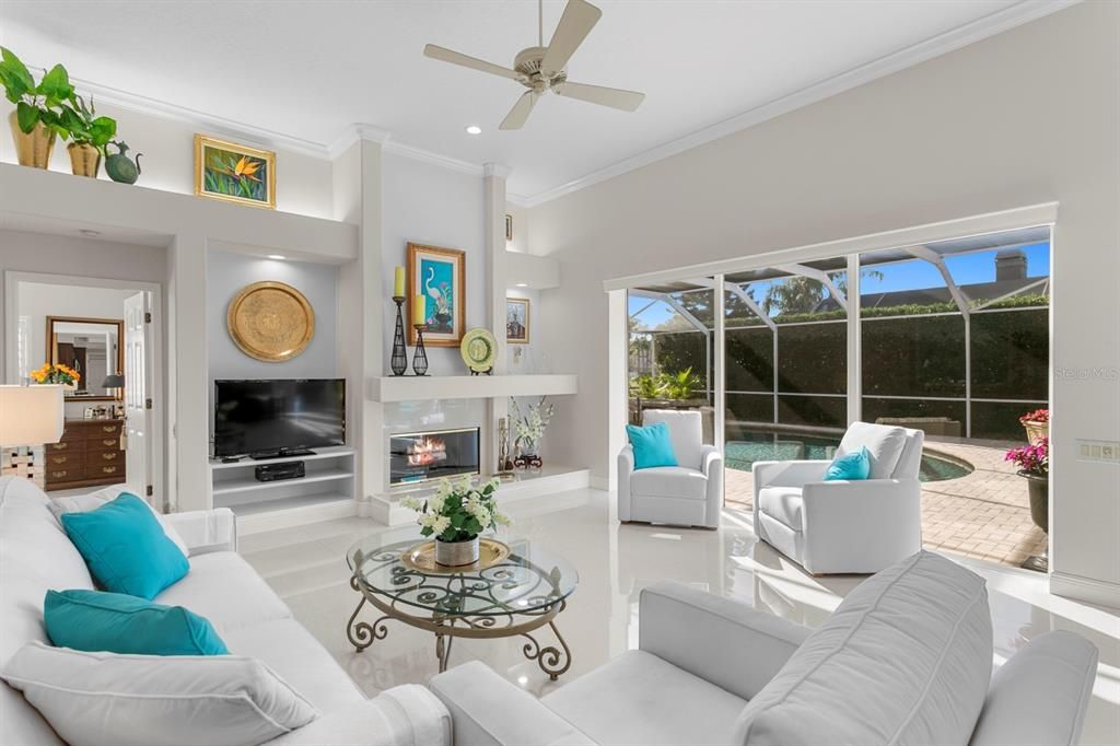 На продажу: $845,000 (4 спален, 3 ванн, 2832 Квадратных фут)