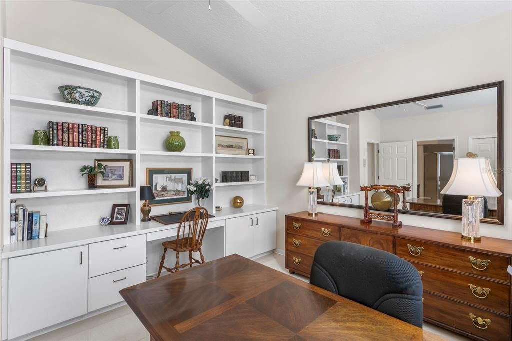 На продажу: $845,000 (4 спален, 3 ванн, 2832 Квадратных фут)