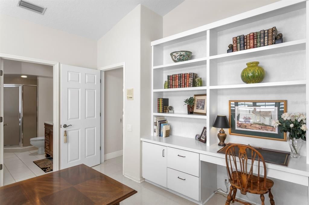 На продажу: $845,000 (4 спален, 3 ванн, 2832 Квадратных фут)