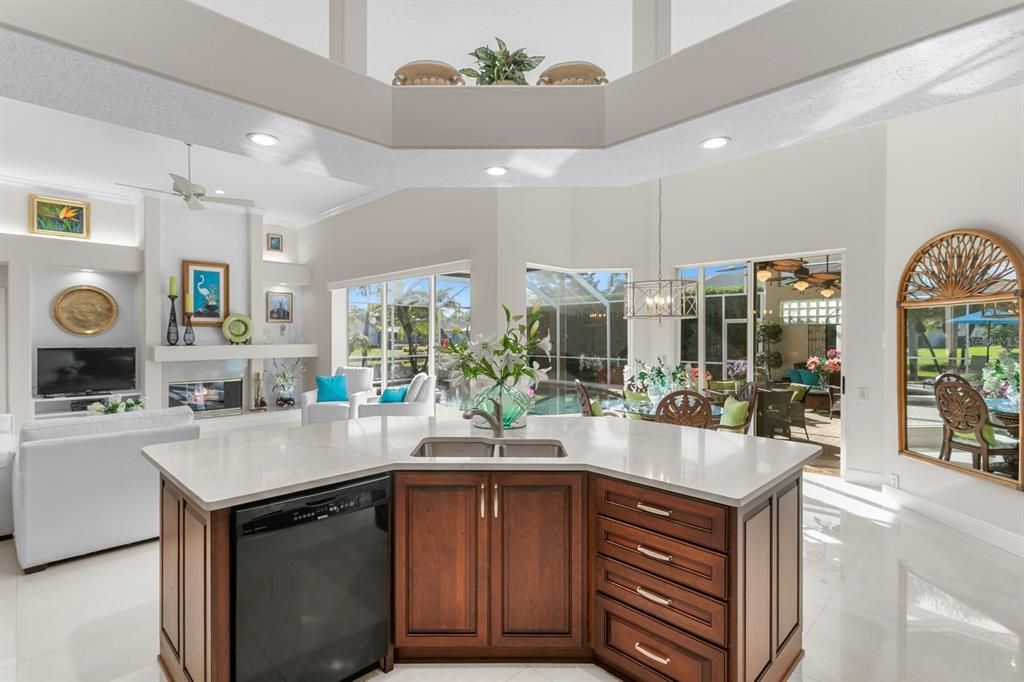 На продажу: $845,000 (4 спален, 3 ванн, 2832 Квадратных фут)