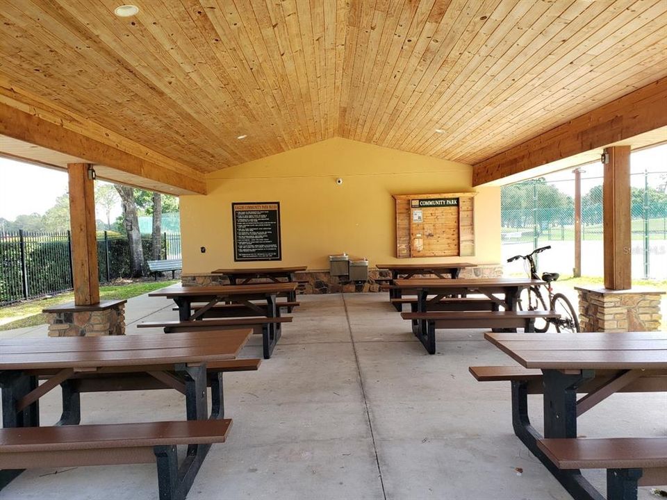 На продажу: $845,000 (4 спален, 3 ванн, 2832 Квадратных фут)