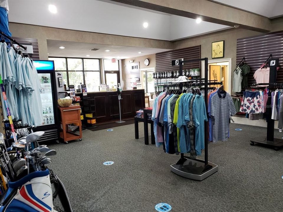 На продажу: $845,000 (4 спален, 3 ванн, 2832 Квадратных фут)