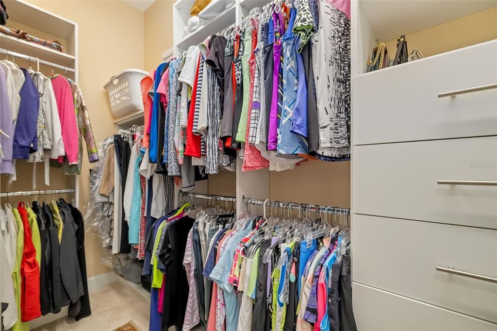 待售: $1,350,000 (4 贝兹, 3 浴室, 3266 平方英尺)