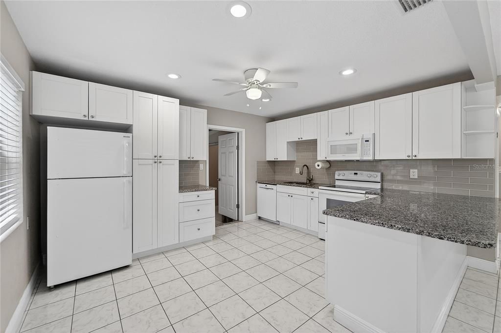 En Renta: $2,500 (3 camas, 2 baños, 1062 Pies cuadrados)