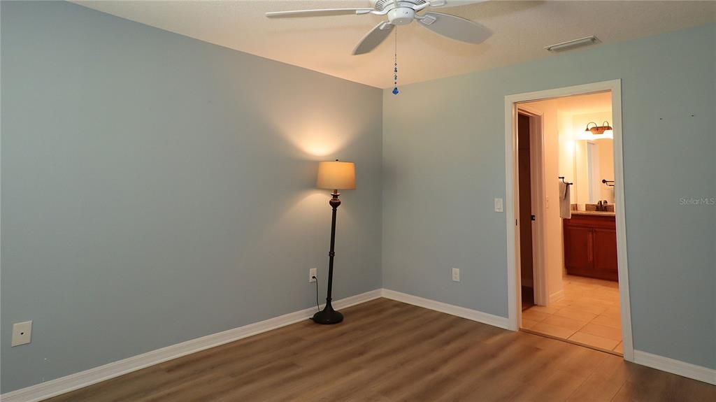 En Venta: $345,000 (3 camas, 2 baños, 1463 Pies cuadrados)