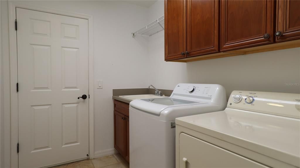 En Venta: $345,000 (3 camas, 2 baños, 1463 Pies cuadrados)