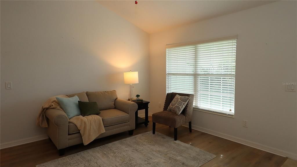 En Venta: $345,000 (3 camas, 2 baños, 1463 Pies cuadrados)