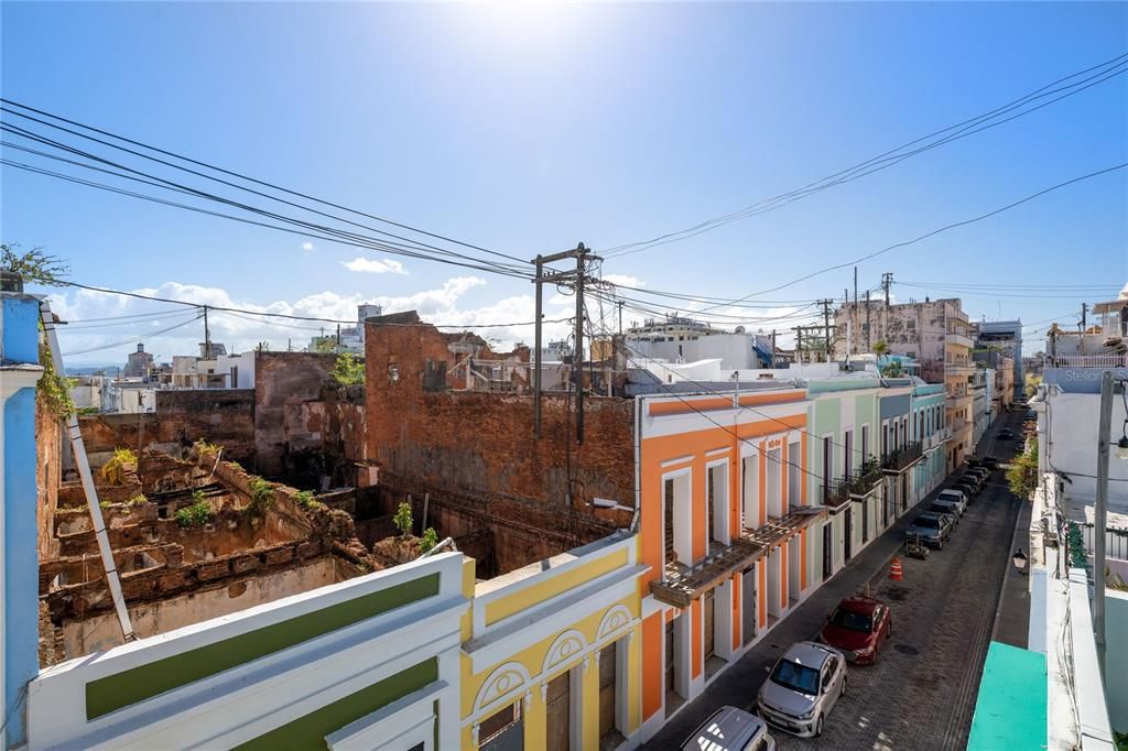 На продажу: $699,000 (2 спален, 1 ванн, 1268 Квадратных фут)