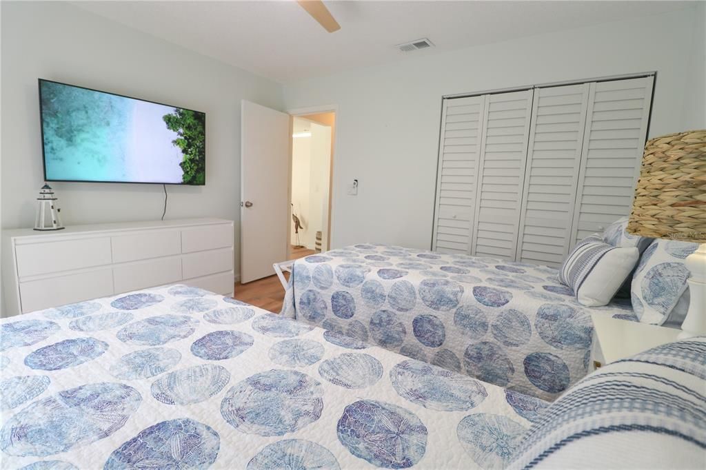 For Sale: $1,650,000 (4 beds, 0 baths, 1716 Square Feet)