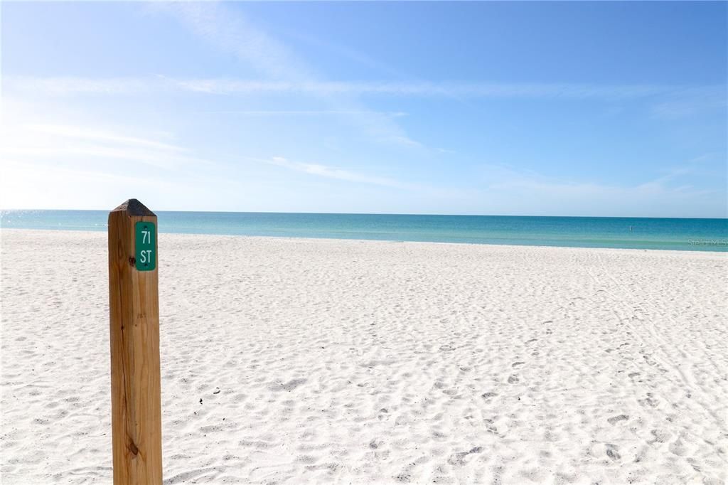 For Sale: $1,650,000 (4 beds, 0 baths, 1716 Square Feet)