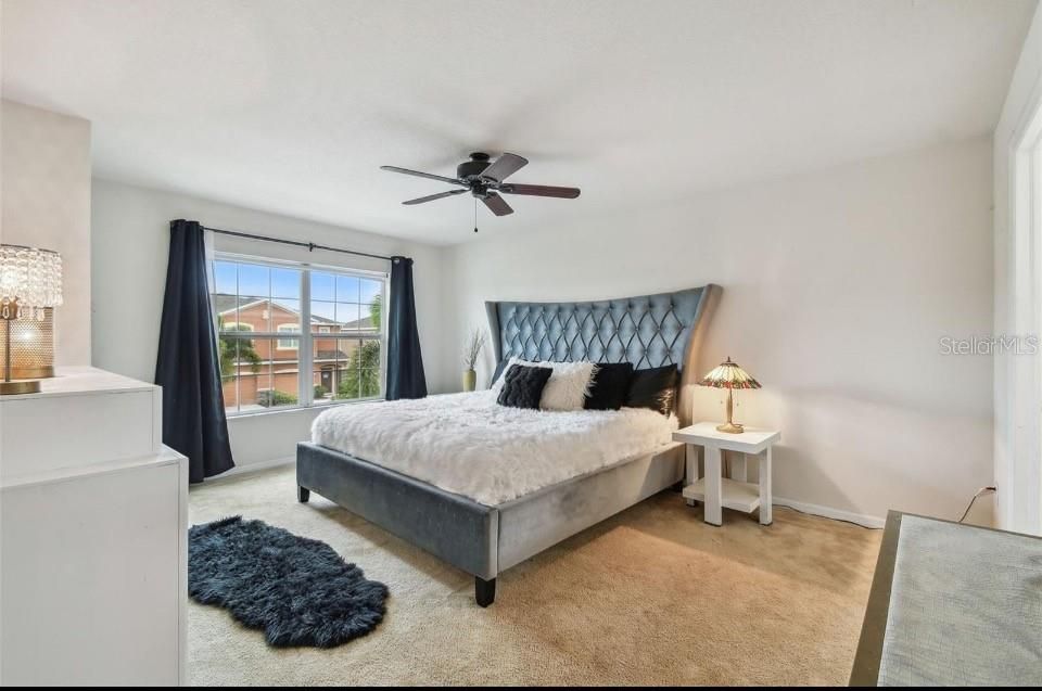 В аренду: $2,600 (3 спален, 2 ванн, 1700 Квадратных фут)