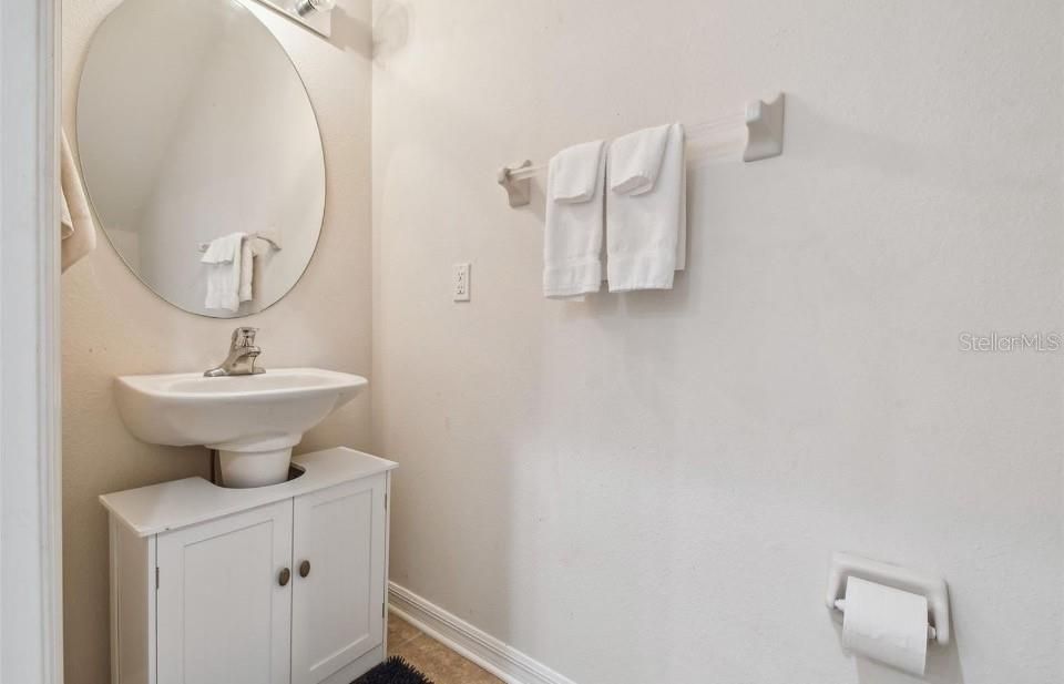 В аренду: $2,600 (3 спален, 2 ванн, 1700 Квадратных фут)