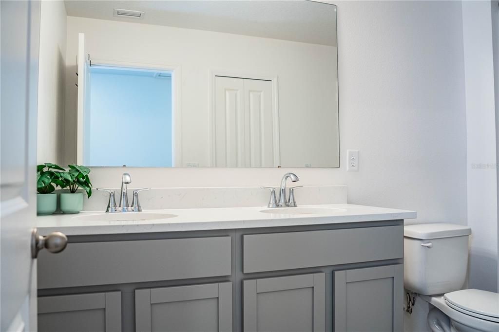 出租: $2,200 (3 贝兹, 2 浴室, 1652 平方英尺)