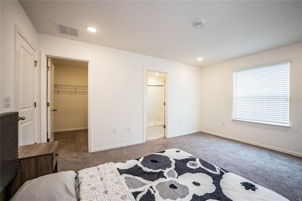 出租: $2,200 (3 贝兹, 2 浴室, 1652 平方英尺)