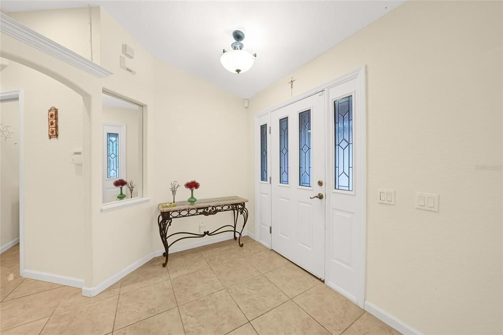 На продажу: $285,000 (3 спален, 2 ванн, 1437 Квадратных фут)