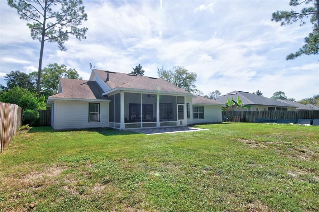 Active With Contract: $415,000 (4 beds, 2 baths, 1882 Square Feet)