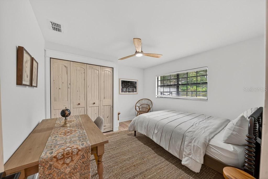 For Sale: $1,850,000 (3 beds, 3 baths, 1945 Square Feet)