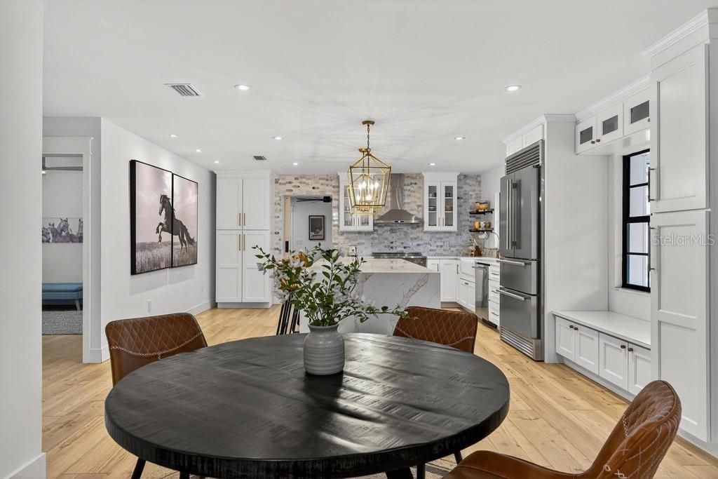 For Sale: $1,850,000 (3 beds, 3 baths, 1945 Square Feet)