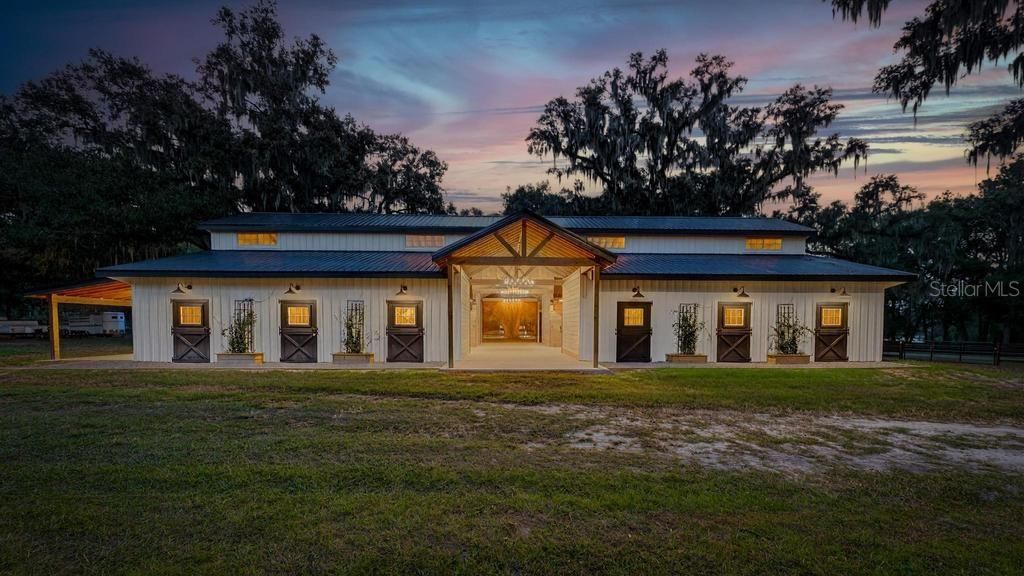 For Sale: $1,850,000 (3 beds, 3 baths, 1945 Square Feet)