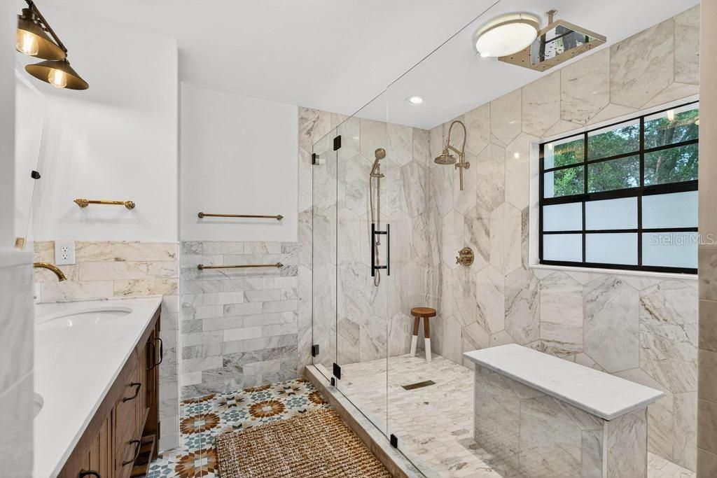 For Sale: $1,850,000 (3 beds, 3 baths, 1945 Square Feet)