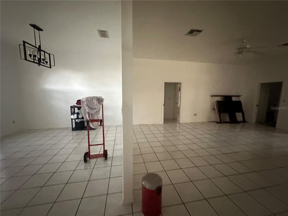 For Rent: $4,500 (4 beds, 3 baths, 3686 Square Feet)